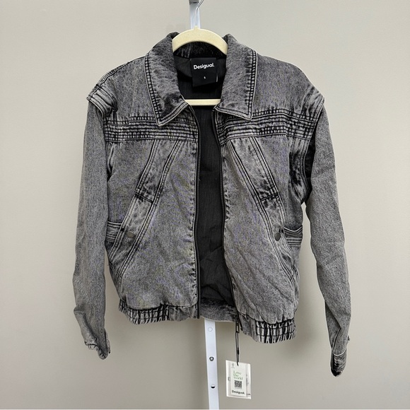 Denim Jacket BY Desigual size XS NEW WITH TAGS - Picture 7 of 8